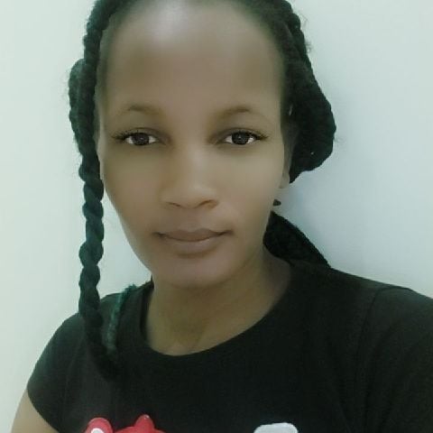 Dorine06