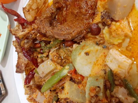 hesuke is Single in MORRISVILLE, North Carolina, 5