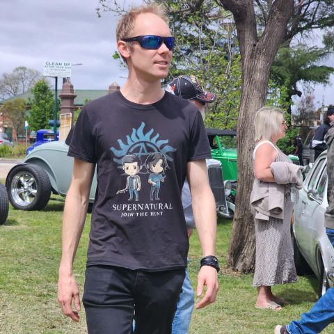 Stuie is Single in Wyndham Vale, Victoria, 2