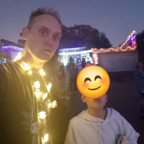Stuie is Single in Wyndham Vale, Victoria, 5