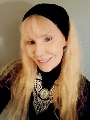 420Jeanine is Single in IRVINE, California, 3