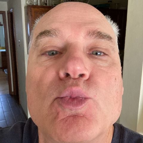 Stanley2424 is Single in Paducah, Kentucky, 3
