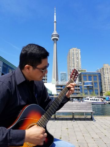 Zach4444 is Single in THORNHILL, Ontario, 2