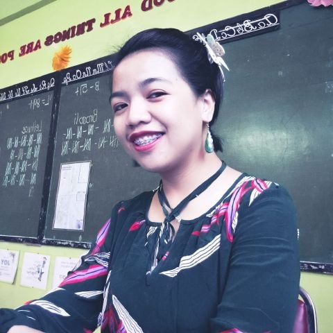 Belleeeeeeeeee