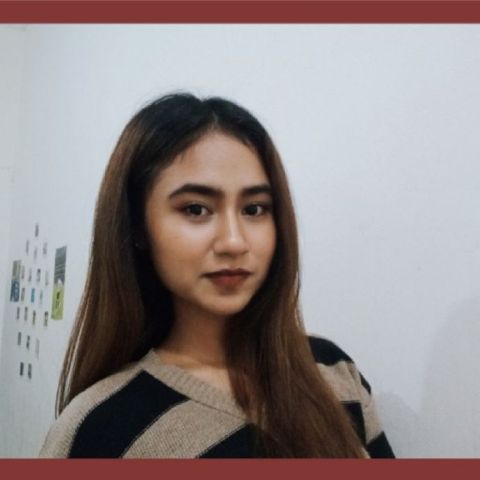 Lia_28