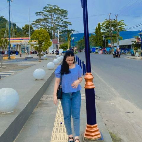 CallmeLestari