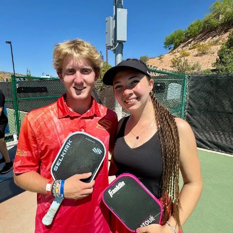 Kalehawk is Single in Glendale, Utah, 4