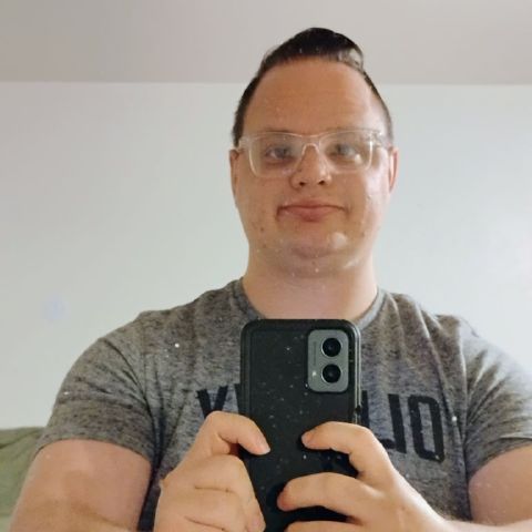 Joel4Christ2000 is Single in Colorado Springs, Colorado, 4