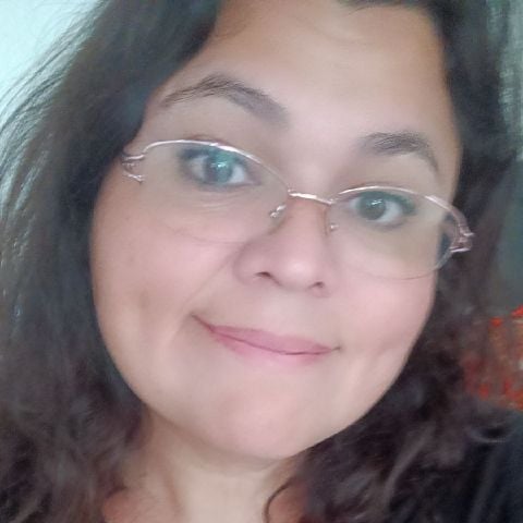 Julia1972 is Single in Ravenna, Nebraska, 3