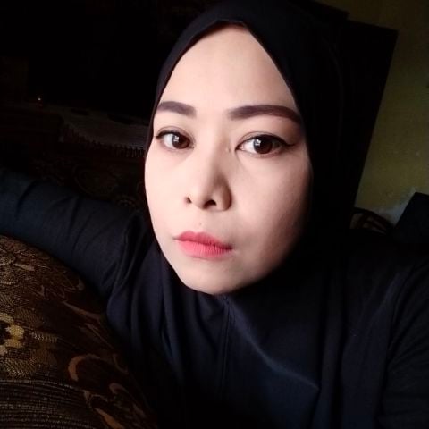 anna_Dewi