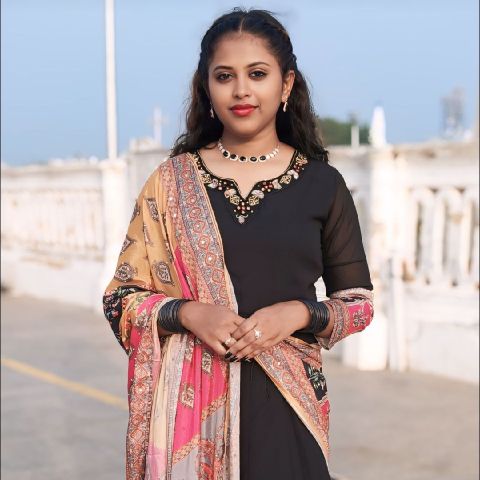Riya335