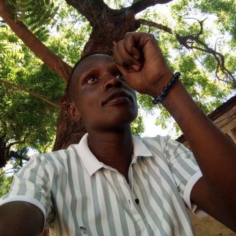 Ezzy24
