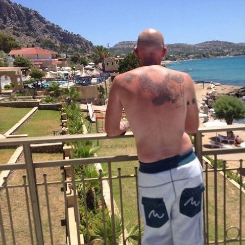Alexander1477147 is Single in Larne, Northern Ireland, 2