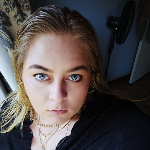 Amy2310