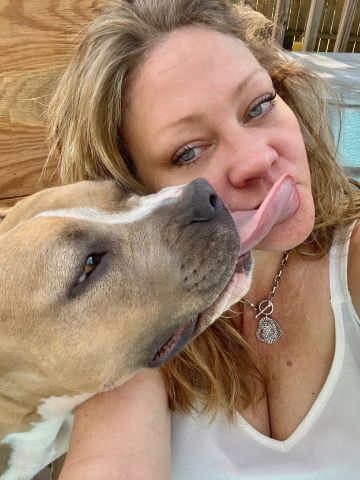 amanda_77 is Single in Newburgh, Indiana, 3
