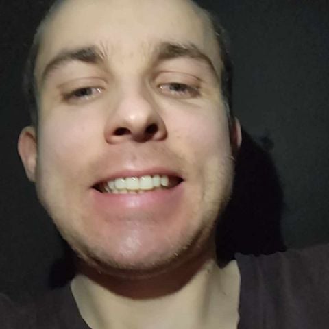 deneshvarga15