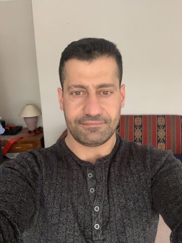 abgarlion is Single in Craigieburn, Victoria, 3
