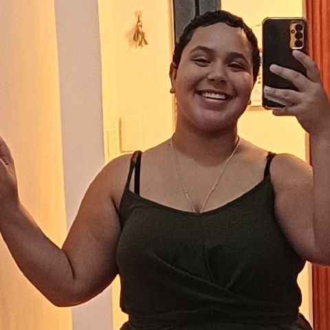 Emely27