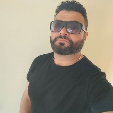 Andrelopes is Single in Mulgrave, Victoria, 2