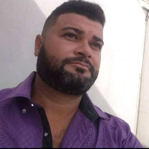 Andrelopes is Single in Mulgrave, Victoria, 4