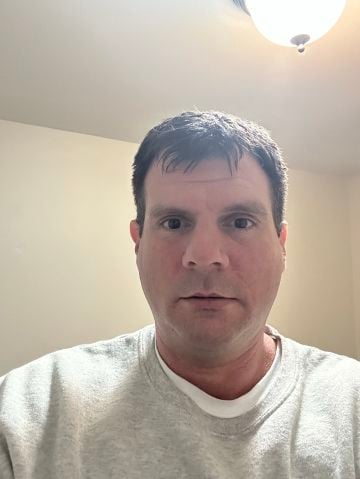 wes12121212 is Single in Georgetown, Kentucky, 4