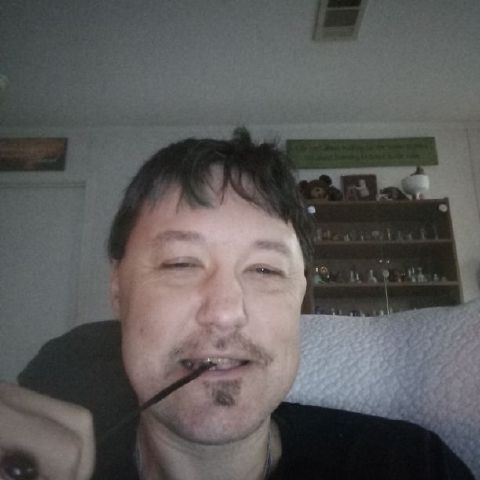 Bubba96 is Single in Many, Louisiana, 3