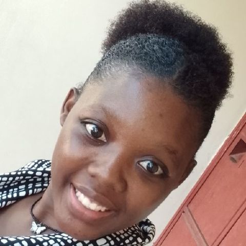 Prisca8833