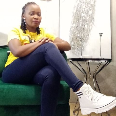 Essy86