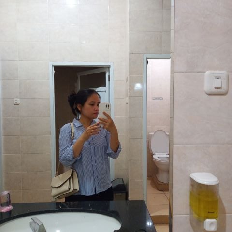 YolandaJeshica