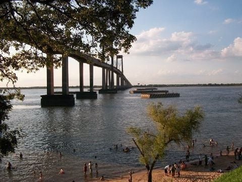ArchiValiente is Single in ☈, Corrientes, 1