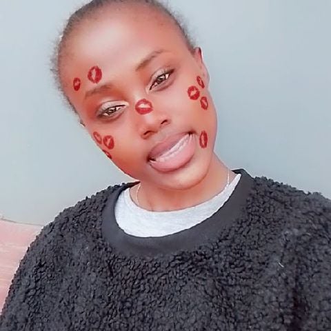 esther38612100