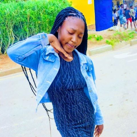 Esther3646