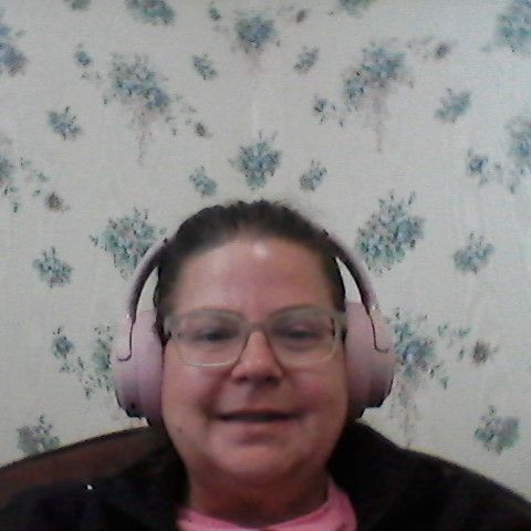 AmyBlueJean is Single in Kitchener, Ontario, 4