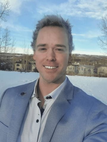 JonTravels is Single in CALGARY, Alberta, 3