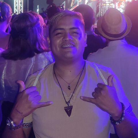 Emjaylazaro14