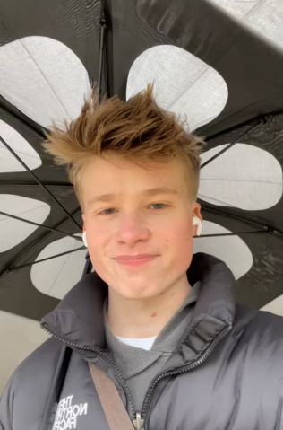 Edward02