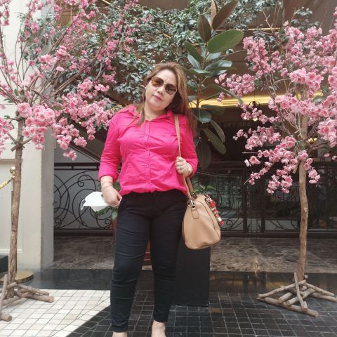 Shirley020377