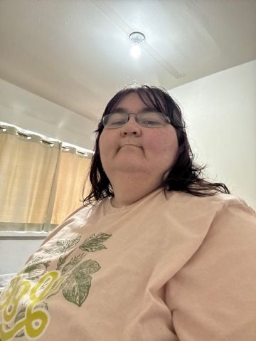 lacesmiles23