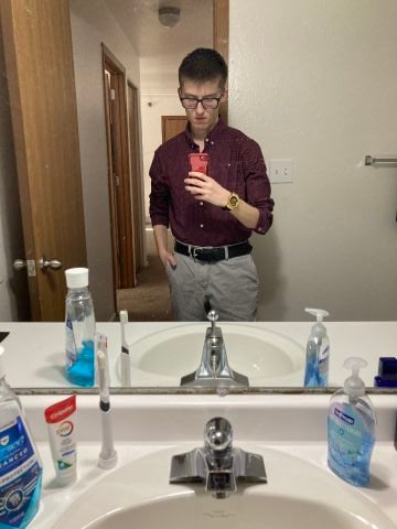 Collin_ is Single in OAK CREEK, Wisconsin, 1