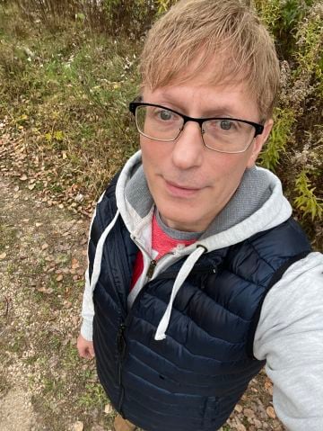 Christian1022 is Single in Spring Green, Wisconsin, 5