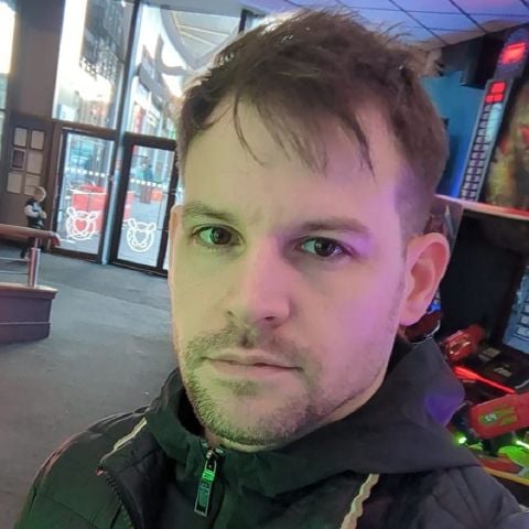 Aaron1989 is Single in Inverness, Scotland, 3