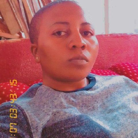 Jocelyne28
