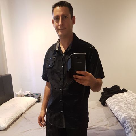 Simonsworld is Single in Keilor Downs, Victoria, 3