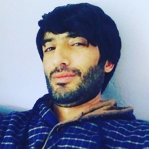 EserTunc is Single in Grad, Sofiya, 2