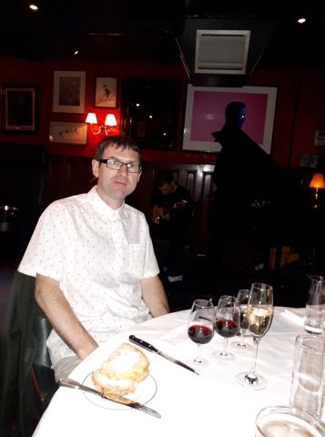 keepmeinline is Single in St Helens, England, 2