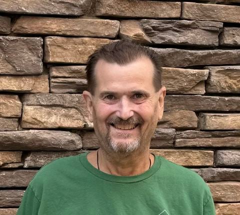 Dfrunk is Single in lake elsinore, California, 4