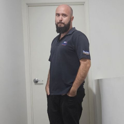 Raellys is Single in Bundamba, Queensland, 4