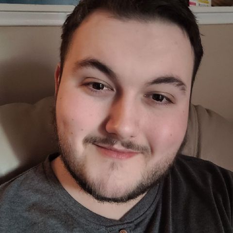 Joshua77777 is Single in Fort Mcmurray, Alberta, 3