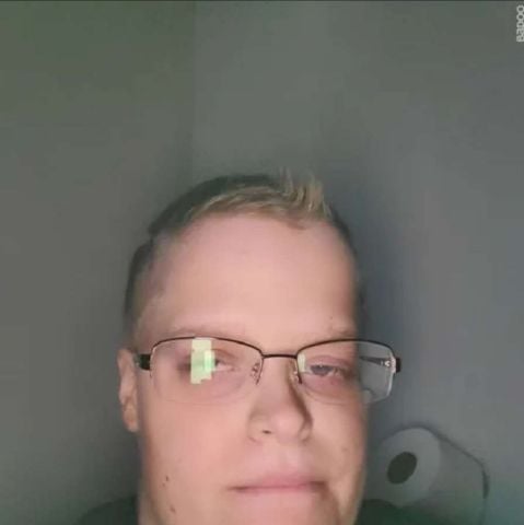 HandsomeKyle29