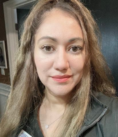 EstefanyAHS is Single in Melbourne, Florida, 3